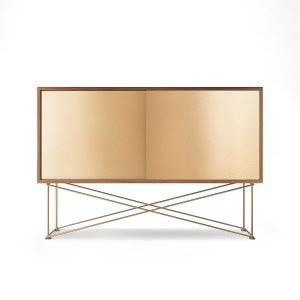 Decotique Vogue Sideboard Senkki 136h Saksanpähkinä / 2b / Messinki