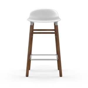 Normann Copenhagen Form Baarituoli Valkoinen / Saksanpähkinä 65 Cm