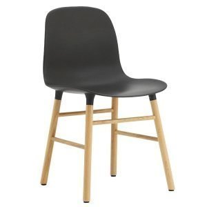 Normann Copenhagen Form Tuoli Musta / Tammi